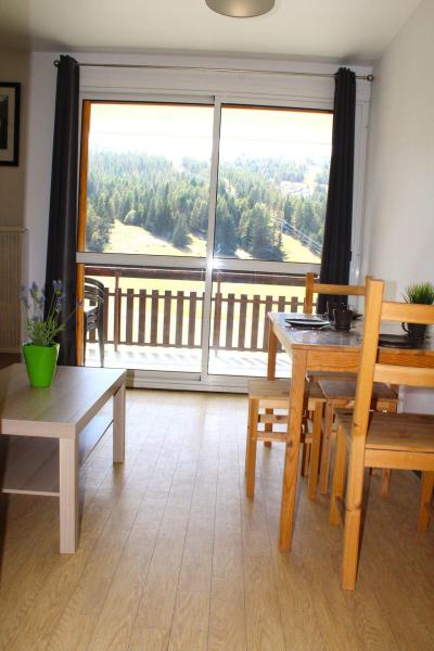 Vakantie in de bergen Studio bergnis 4 personen (BA0504S) - Résidence le Bois d'Aurouze - Superdévoluy - Woonkamer