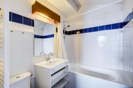 Holiday in mountain resort Résidence le Borsat IV - Tignes - Bathroom
