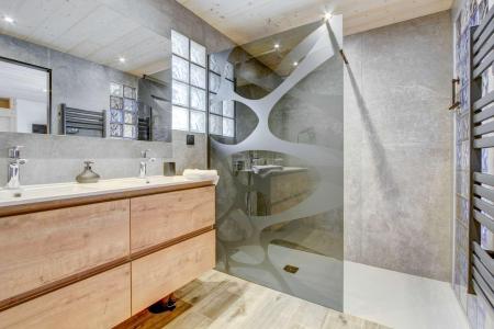 Vacances en montagne Appartement 5 pièces 8 personnes (A2) - Résidence le Bretalet - Morzine - Salle de douche