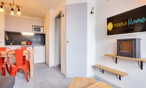 Vakantie in de bergen Appartement 2 kamers 4 personen (Sélection 27m²-3) - Résidence le Britania - MH - La Tania - Woonkamer