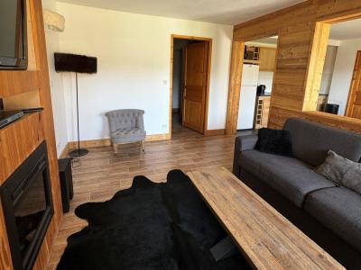 Urlaub in den Bergen 4-Zimmer-Holzhütte für 8 Personen (319) - Résidence le Centaure - La Plagne - Wohnzimmer