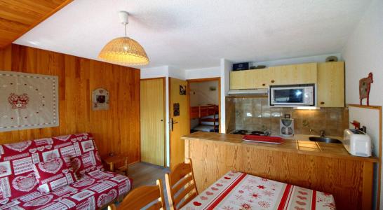 Holiday in mountain resort 2 room apartment sleeping corner 5 people (006CL) - Résidence le Centre - Champagny-en-Vanoise