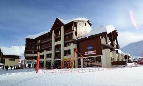 Vacances en montagne Résidence le Cervin - MH - La Plagne - Extérieur été