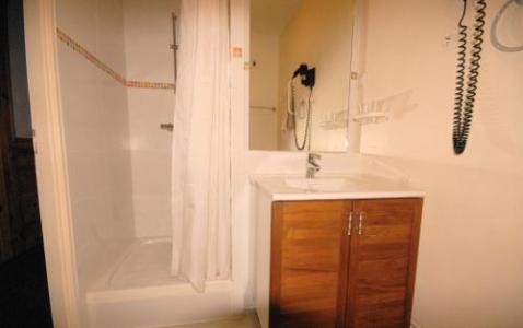 Vacances en montagne Studio 4 personnes (2) - Résidence le Chalet - Gourette - Salle d'eau