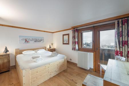 Holiday in mountain resort 4 room apartment 6 people (201) - Résidence le Chamois - Courchevel - Bedroom