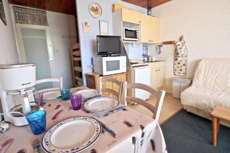 Vakantie in de bergen Studio bergnis 4 personen (108) - Résidence le Chamois - Chamrousse - Woonkamer