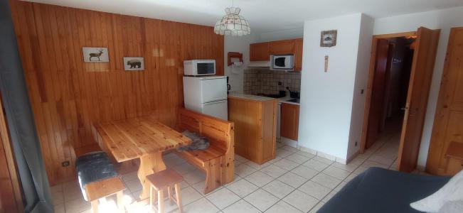 Holiday in mountain resort 2 room apartment 6 people (023CL) - Résidence le Chardonnet - Champagny-en-Vanoise - Accommodation