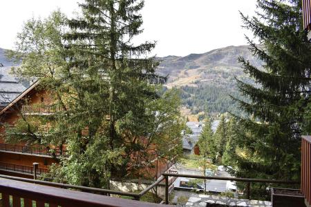 Vacaciones en montaña Estudio -espacio montaña- para 4 personas - Résidence le Cirsé - Méribel - Balcón