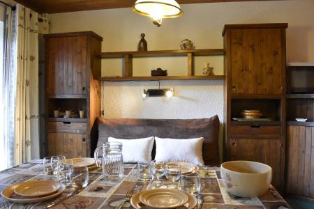 Urlaub in den Bergen Studio Schlafnische 4 Personen - Résidence le Cirsé - Méribel - Wohnzimmer