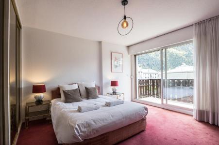 Holiday in mountain resort 3 room apartment 4 people (Agata) - Résidence le Clos du Savoy - Chamonix - Bedroom