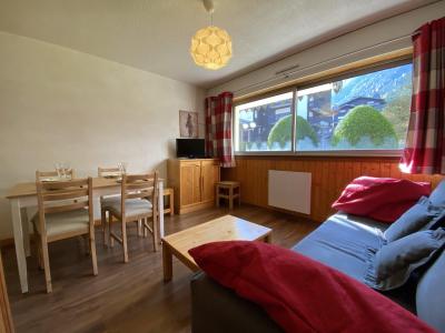 Holiday in mountain resort Studio sleeping corner 4 people (Mirabel) - Résidence le Clos du Savoy - Chamonix - Living room