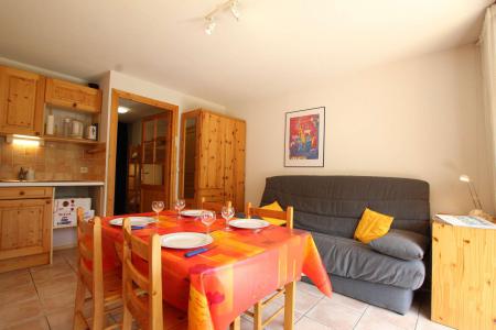 Vakantie in de bergen Studio bergnis 4 personen (A012) - Résidence le Clos - Serre Chevalier - Woonkamer