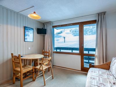 Urlaub in den Bergen 2-Zimmer-Appartment für 4 Personen (076) - Résidence le Creux de l'Ours D - Méribel-Mottaret - Wohnzimmer