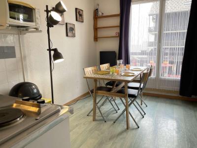 Vakantie in de bergen Appartement 2 kamers 4 personen (37) - Résidence le Cristal B - Risoul - Woonkamer