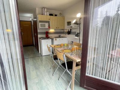 Vakantie in de bergen Appartement 2 kamers 4 personen (37) - Résidence le Cristal B - Risoul - Woonkamer