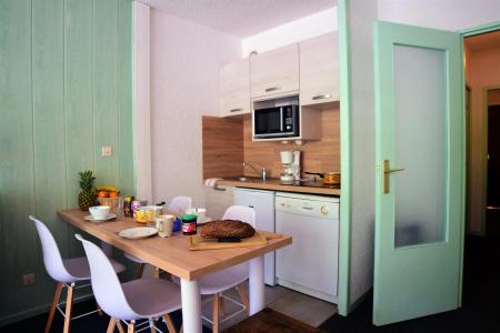 Holiday in mountain resort Studio sleeping corner 6 people (DIA2D1) - Résidence le Diamant II - Les 2 Alpes - Kitchenette