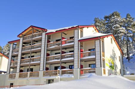 Holiday in mountain resort Résidence le Domaine de Castella - Font Romeu - 