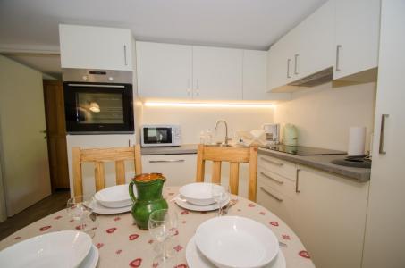 Urlaub in den Bergen 3-Zimmer-Appartment für 4 Personen (LUCIOLE) - Résidence le Fassoret - Chamonix - Küche