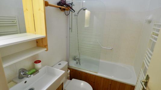 Holiday in mountain resort 4 room apartment 8 people (24) - Résidence le Grand Argentier - Valfréjus - Bath-tub