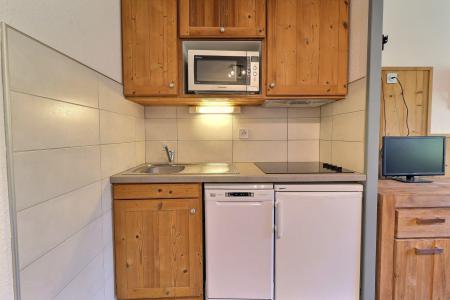 Holiday in mountain resort 2 room apartment 4 people (930) - Résidence le Grand Bois A - La Tania - Kitchenette