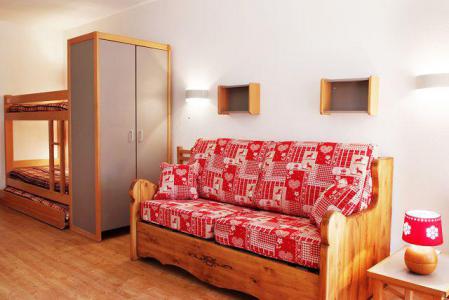 Vacanze in montagna Studio con alcova per 4 persone (113) - Résidence le Grand Chalet - Brides Les Bains - Soggiorno