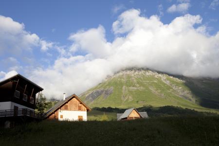 Vacanze in montagna Résidence le Hameau des Aiguilles - Albiez Montrond - Esteriore estate