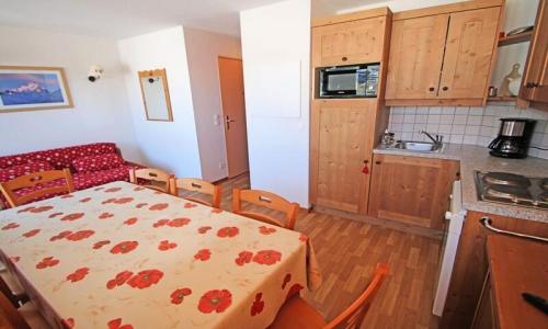 Vacances en montagne Appartement 4 pièces 6 personnes (40m²) - Résidence le Hameau des Ecrins - MH - Puy-Saint-Vincent - Extérieur été