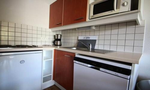 Vacances en montagne Appartement 2 pièces 6 personnes (31m²) - Résidence le Hameau des Ecrins - MH - Puy-Saint-Vincent - Extérieur été