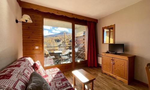 Vacances en montagne Appartement 2 pièces 4 personnes (27m²) - Résidence le Hameau des Ecrins - MH - Puy-Saint-Vincent - Extérieur été