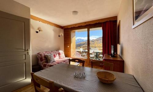 Vacances en montagne Appartement 2 pièces 4 personnes (27m²) - Résidence le Hameau des Ecrins - MH - Puy-Saint-Vincent - Extérieur été