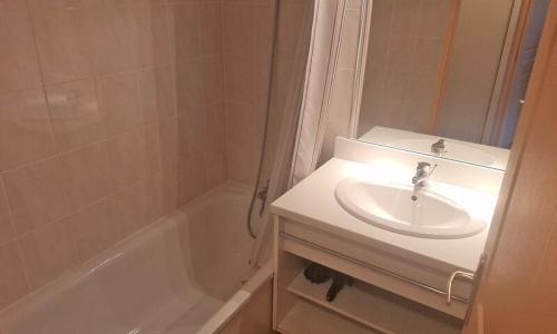 Vacances en montagne Appartement 2 pièces 4 personnes (27m²) - Résidence le Hameau des Ecrins - MH - Puy-Saint-Vincent - Extérieur été