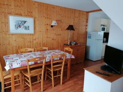 Vacanze in montagna Chalet semi-indipendente 3 stanze per 6 persone (K2) - Résidence le Hameau du Puy - Superdévoluy - Soggiorno