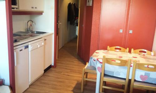 Wakacje w górach Apartament 2 pokojowy 4 osób (Confort 28m²) - Résidence le Hameau du Sauget - MH - Montchavin La Plagne - Na zewnątrz latem