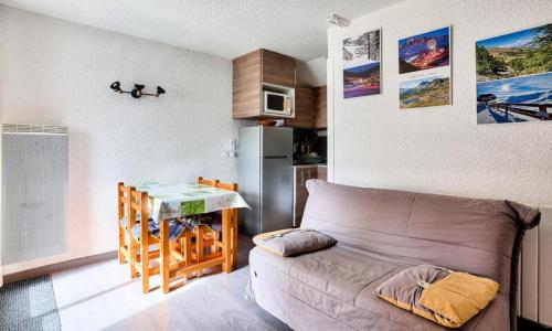 Location au ski Studio 4 personnes (Sélection 25m²) - Résidence Le Hameau - MH - Vars - Extérieur été