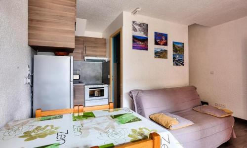 Skiverleih Studio für 4 Personen (Sélection 25m²) - Résidence Le Hameau - MH - Vars - Draußen im Sommer