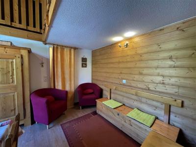 Vakantie in de bergen Appartement 3 kamers mezzanine 7 personen (C143) - Résidence le Jettay - Les Menuires - Woonkamer