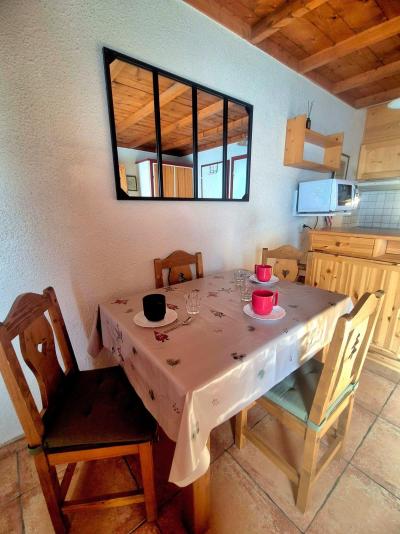 Vakantie in de bergen Studio bergnis 4 personen (102) - Résidence le Lac Blanc - Val Thorens - Woonkamer