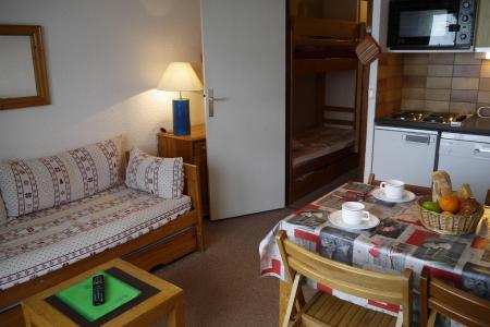 Urlaub in den Bergen Studio Schlafnische 4 Personen - Résidence le Lac Blanc - Méribel-Mottaret - Wohnzimmer