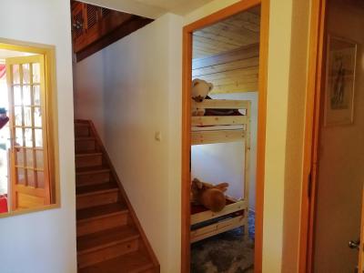 Vacances en montagne Appartement duplex 3 pièces 6 personnes (LAUGAR) - Résidence le Lauzin - Montgenèvre - Escalier