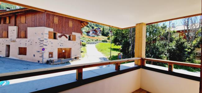 Vacances en montagne Appartement 2 pièces 4 personnes (M02) - Résidence le M - Montalbert