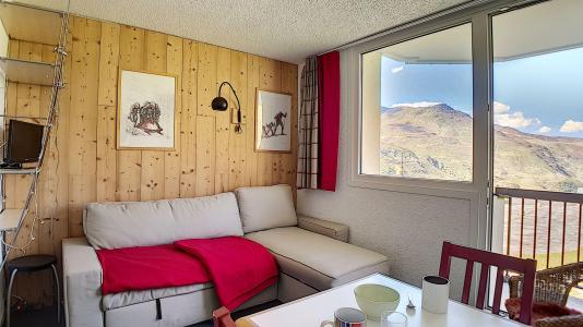 Holiday in mountain resort Studio sleeping corner 3 people (222) - Résidence le Median - Les Menuires - Living room