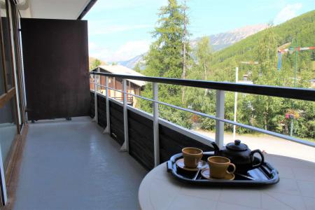 Urlaub in den Bergen 2-Zimmer-Appartment für 4 Personen (110) - Résidence le Mélèzen - Vars - Terrasse