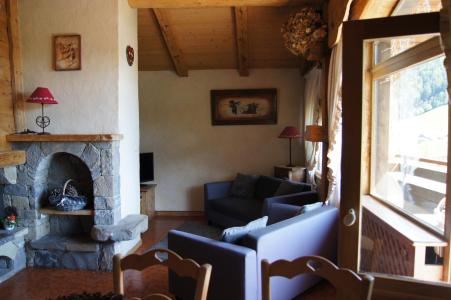 Vacaciones en montaña Apartamento 3 piezas para 4 personas - Résidence le Merisier - Le Grand Bornand - Estancia