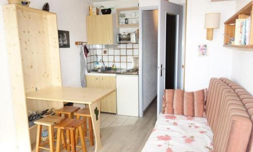 Rent in ski resort Studio 4 people (20m²) - Résidence le Météor - MH - Alpe d'Huez - Summer outside