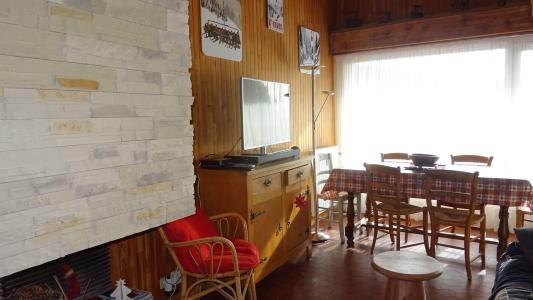 Holiday in mountain resort 3 room duplex apartment 7 people - Résidence Le Mont Caly - Les Gets - Living room