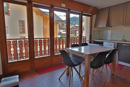 Vacaciones en montaña Apartamento 2 piezas para 6 personas - Résidence Le Mont Caly - Les Gets - Alojamiento