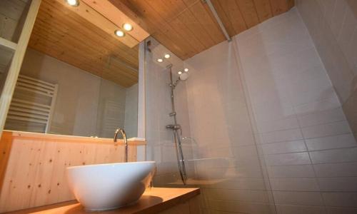 Rent in ski resort 2 room apartment 5 people (41m²) - Résidence Le Nanda Devi - La Plagne - Summer outside