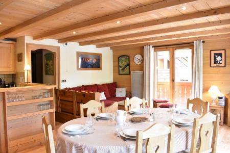 Holiday in mountain resort 4 room duplex apartment 4-6 people (A1) - Résidence le Pas du Lac - Méribel - Living room