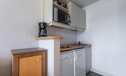 Ski verhuur Studio 4 personen (Sélection 25m²-5) - Résidence le Pédrou - MH - Font Romeu - Buiten zomer