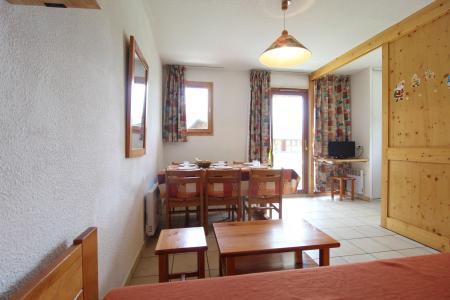 Wakacje w górach Apartament 2 pokojowy 6 osób (B17) - Résidence le Petit Mont Cenis - Termignon-la-Vanoise - Pokój gościnny